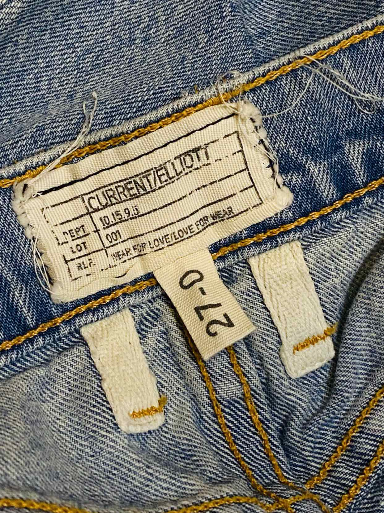 Pre - loved CURRENT ELLIOTT Boyfriend Blue Jeans at Reems Closet