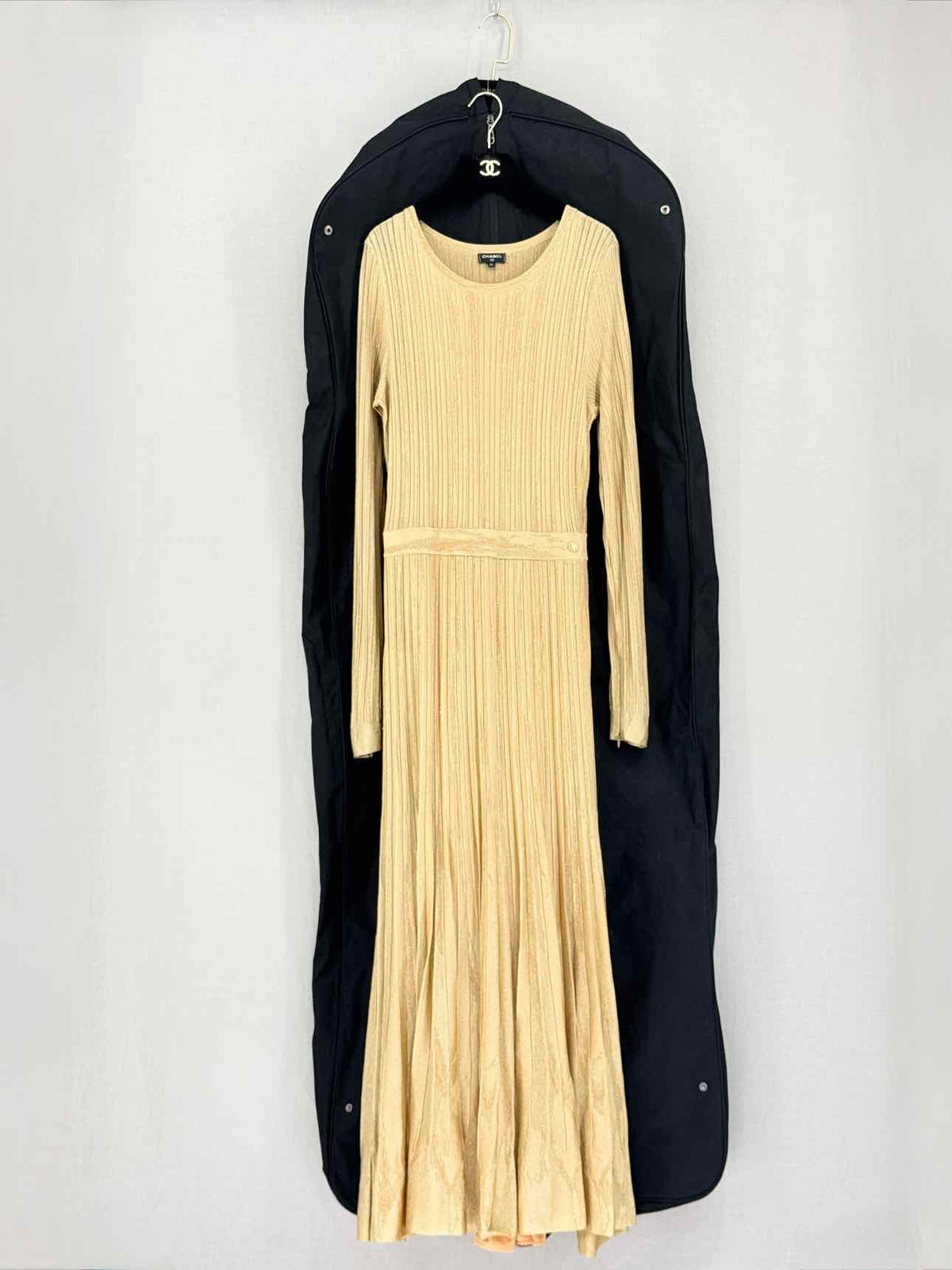 CHANEL 2016 Gold Size US 6 Long Dress