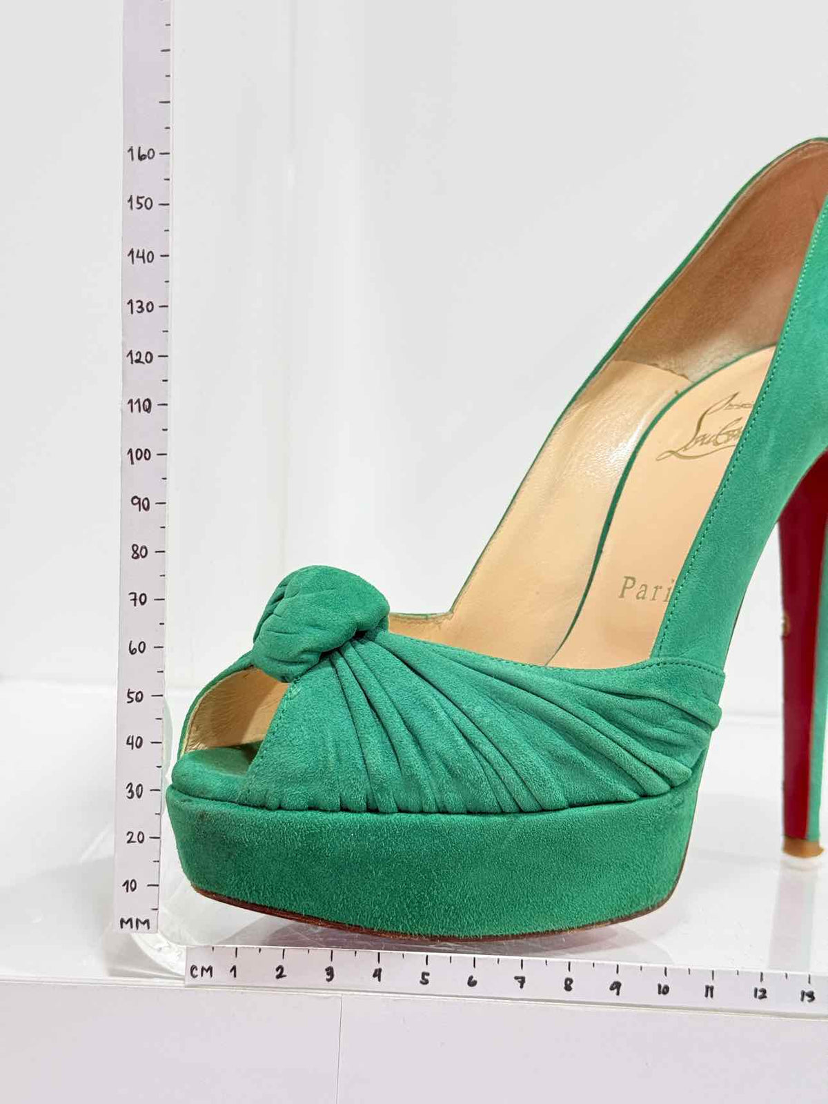 CHRISTIAN LOUBOUTIN Greissimo Green Size EU 38 Pumps