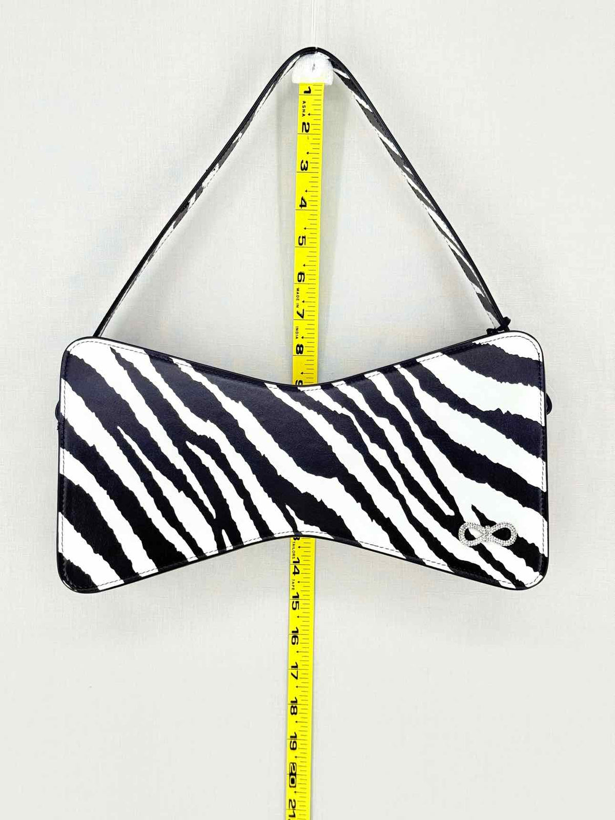 MACH & MACH Large Bow-shaped Black & White Shoulder Bag