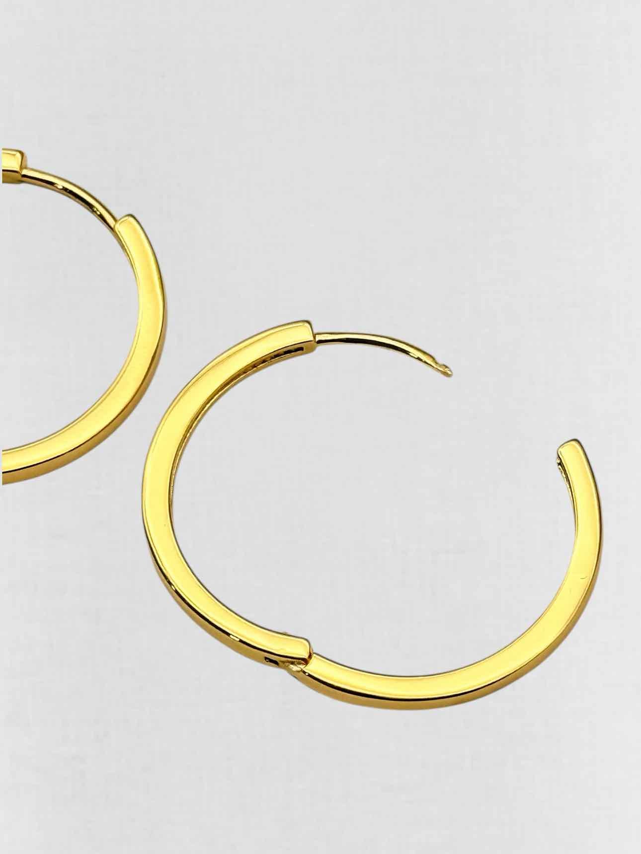 REEMS CLOSET Fashion Earrings