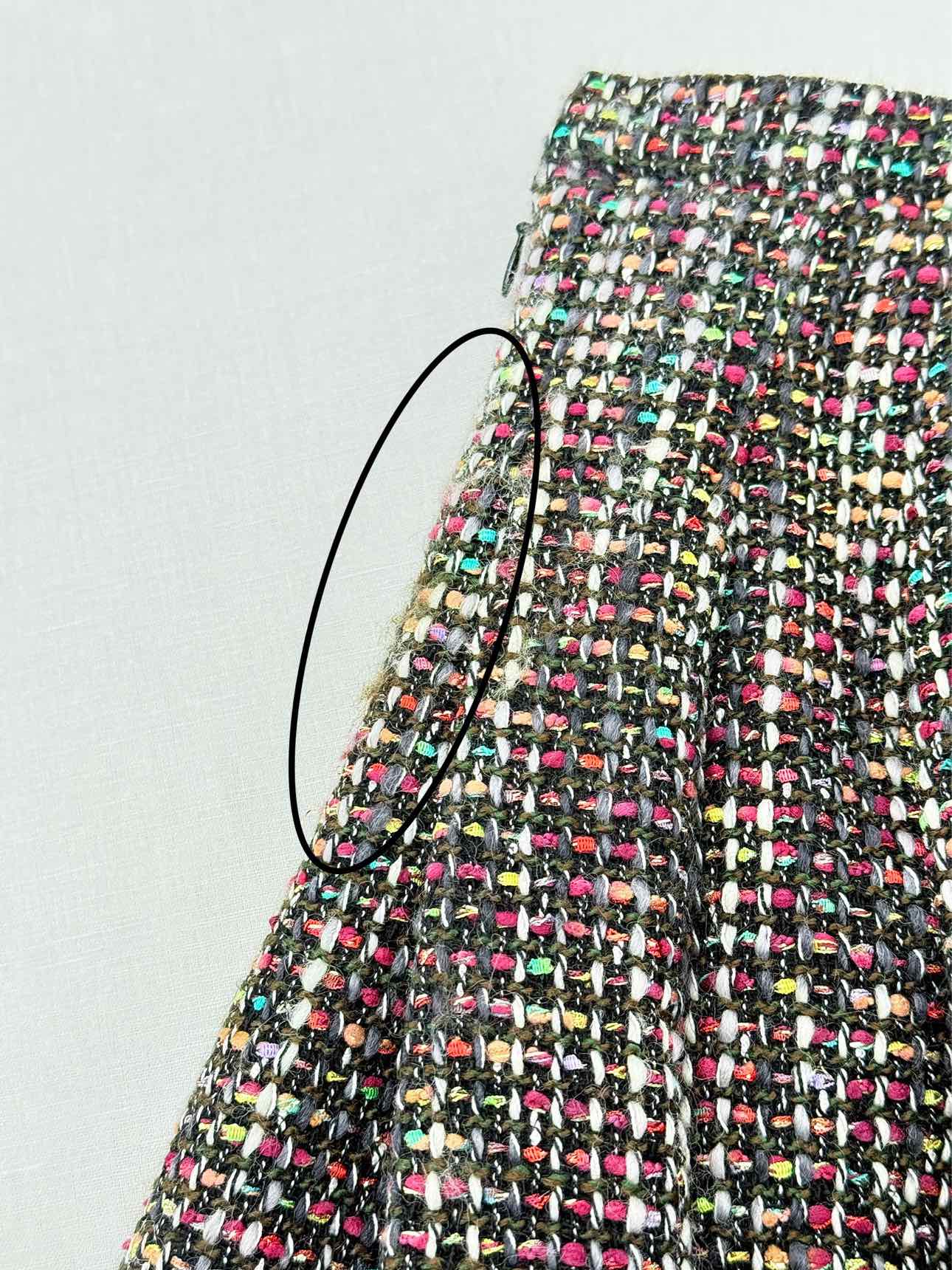CHRISTIAN DIOR Burgundy Multicolor Size US 4 Mini Skirt