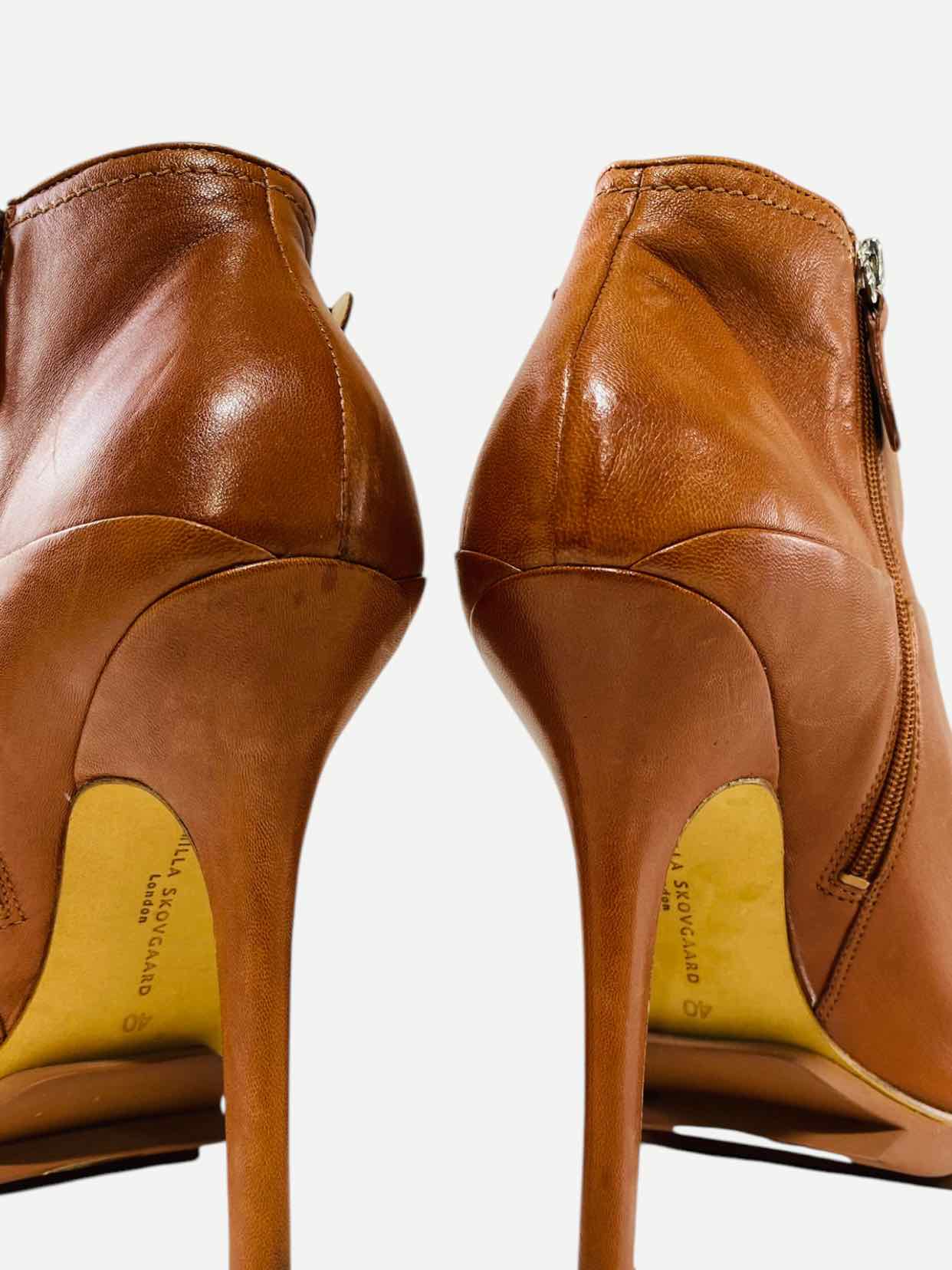 CAMILLA SKOVGAARD Brown Size EU 40 Booties