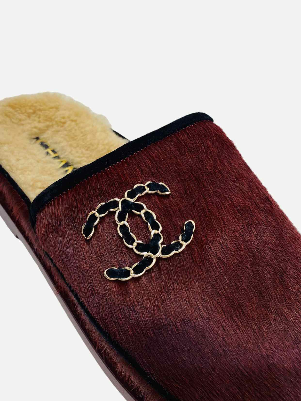 CHANEL Pre-Fall 2022 Burgundy Size EU 39 Flats