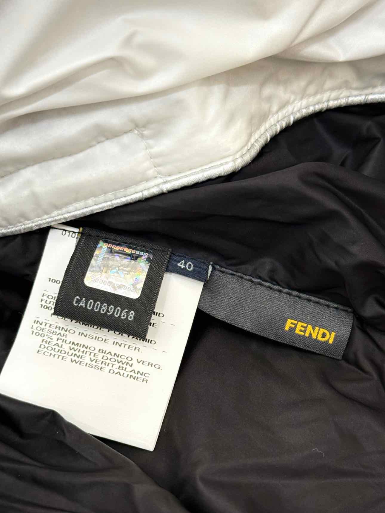 FENDI Hoodie Puffer White & Red Size US 4 Jacket