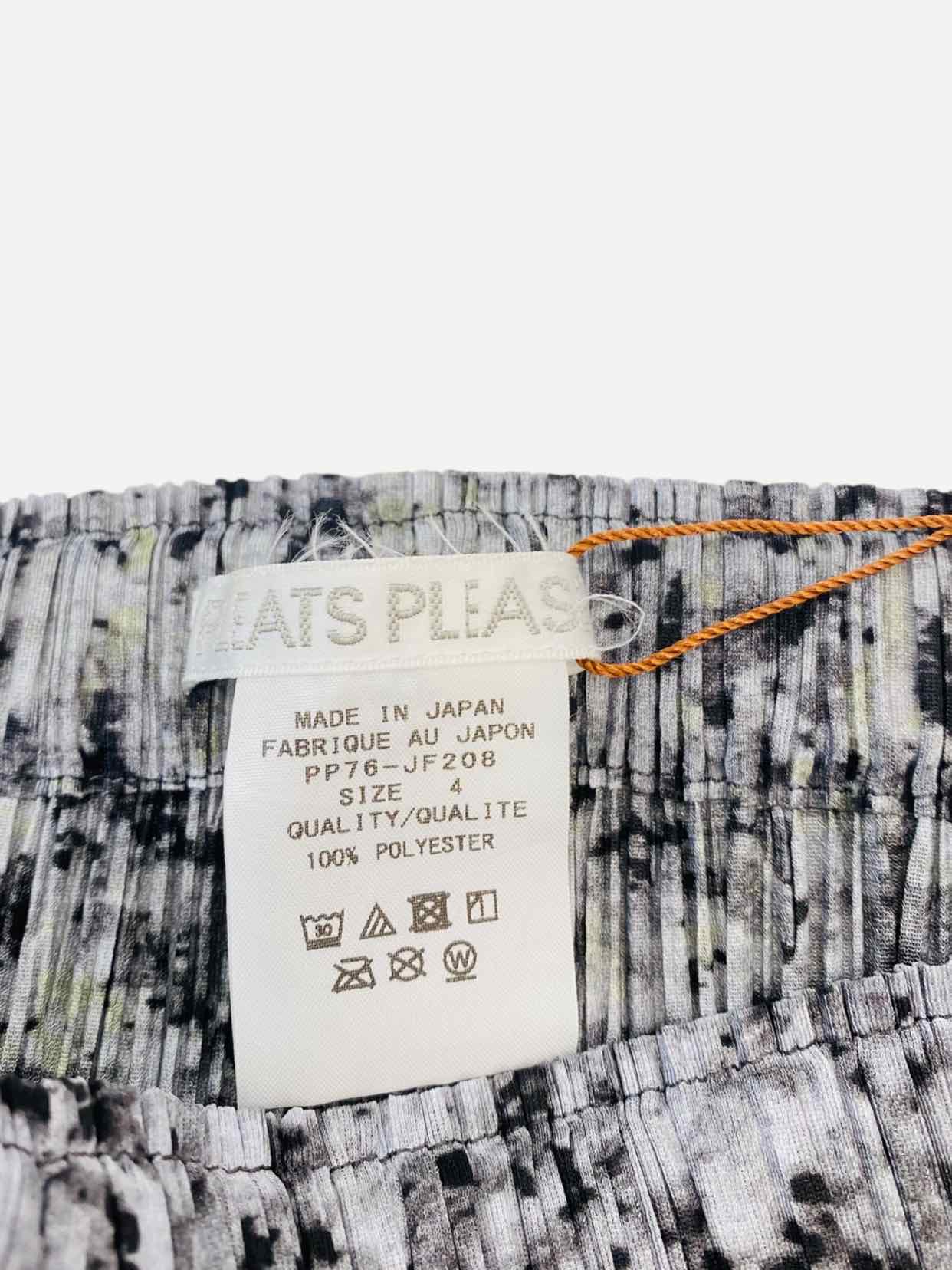 PLEATS PLEASE ISSEY MIYAKE Size Large Pants