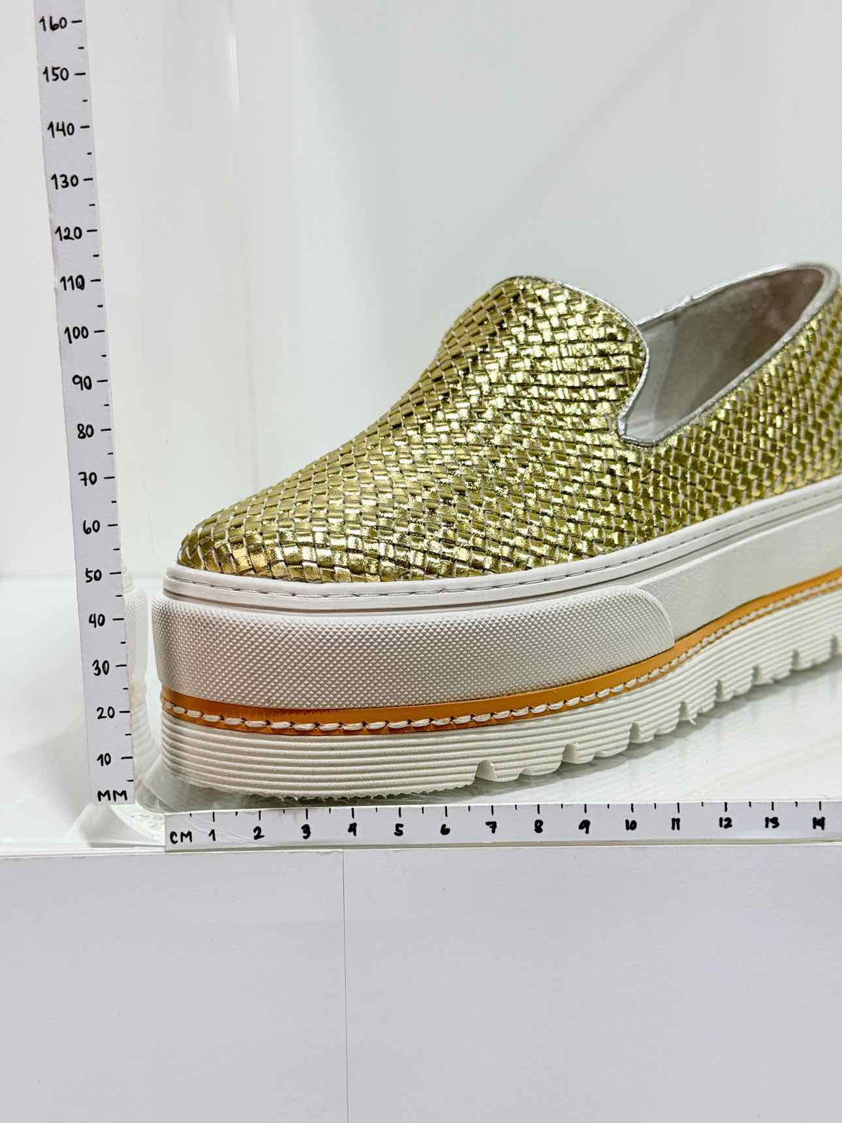 TEMPS D'ORAGE Metallic Gold Size EU 37 Platform