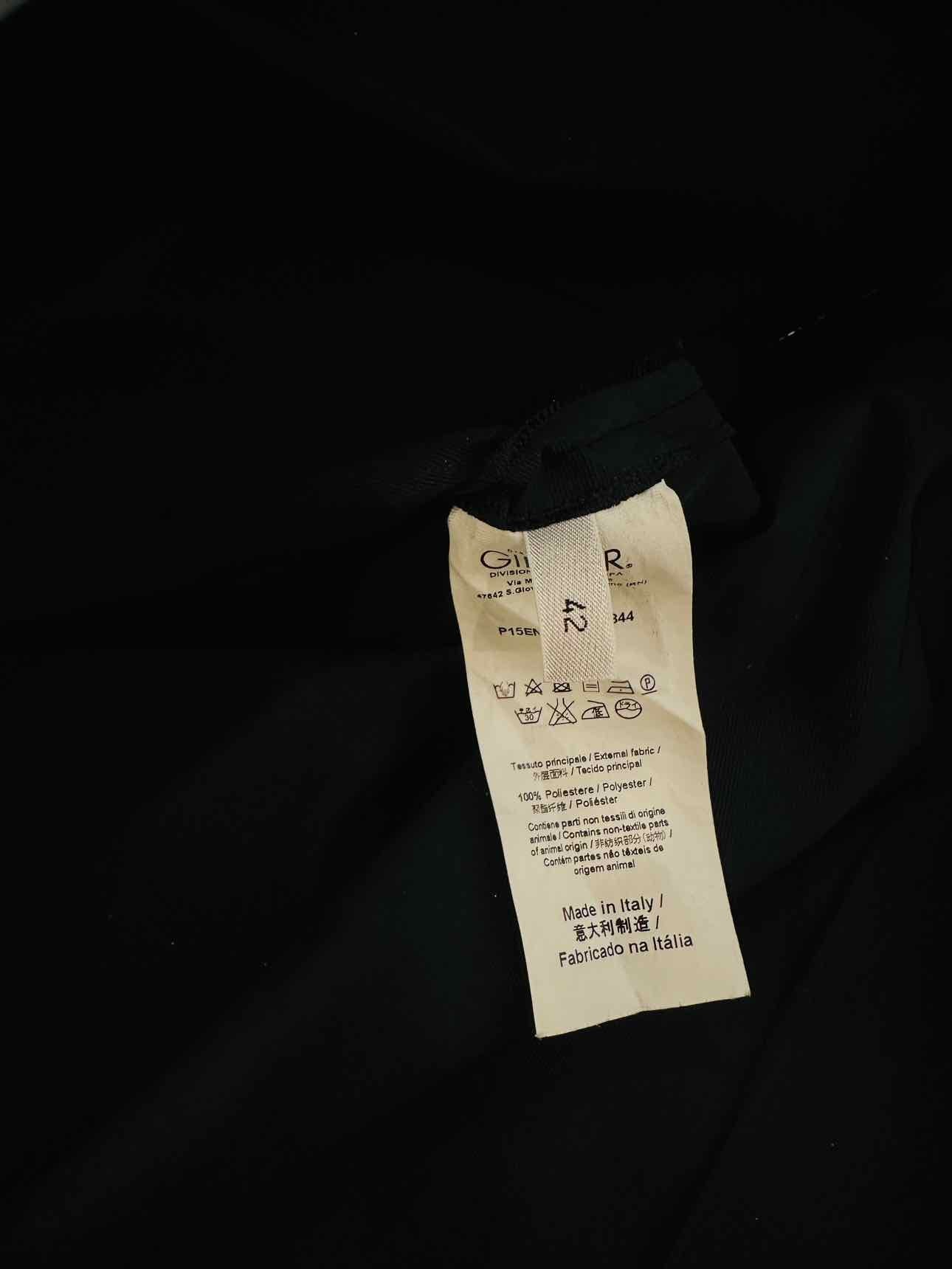 NO21 Black Size US 6 Short Dress