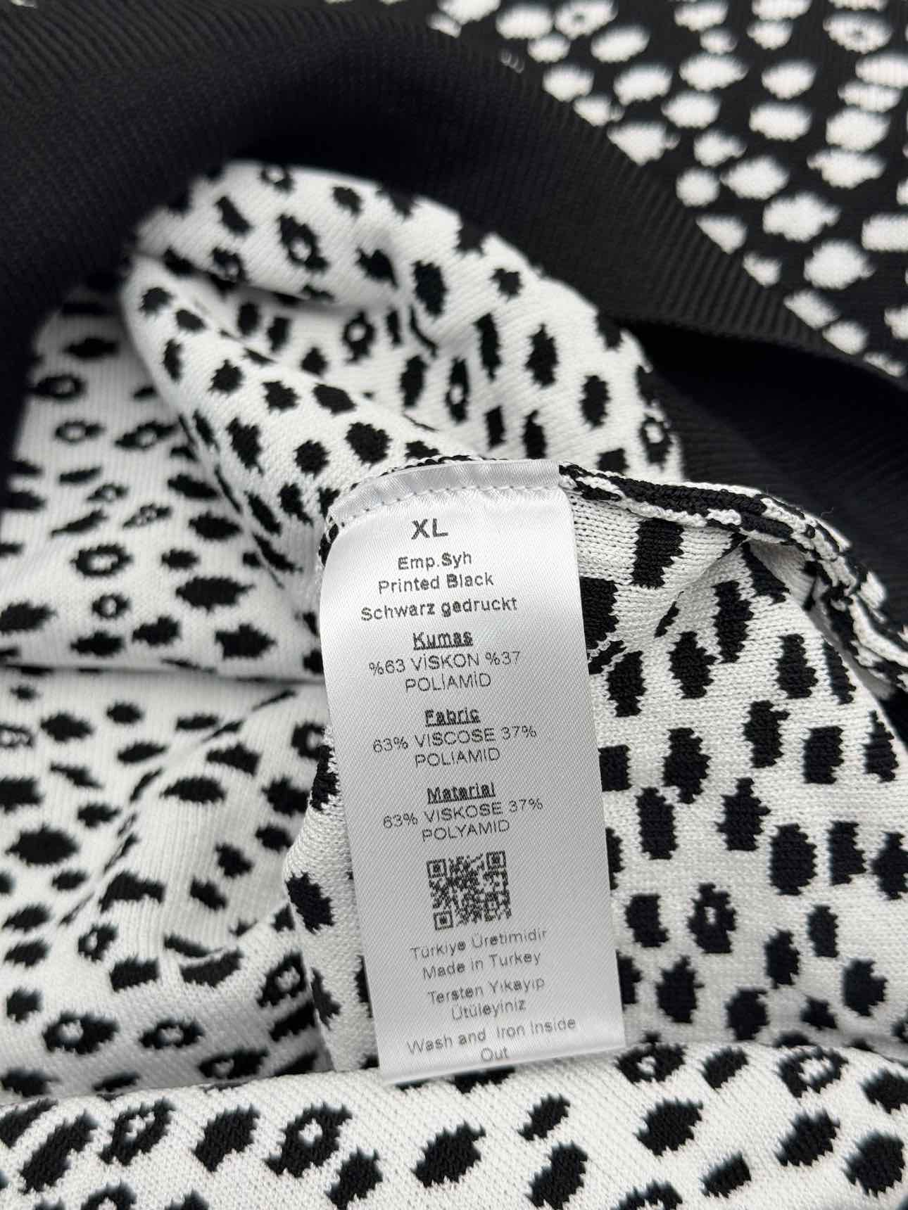 ADL Knitted Black & White Print Size XLarge Polo Shirt