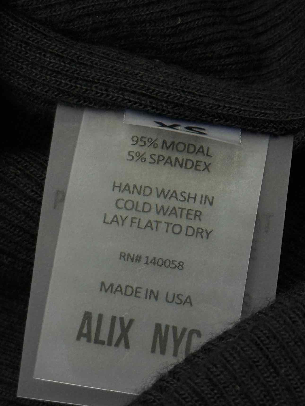 ALIX NYC Cropped Black Size XSmall Top