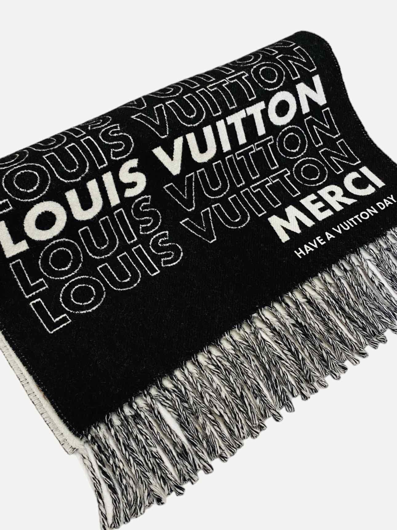 LOUIS VUITTON Black & White Scarf
