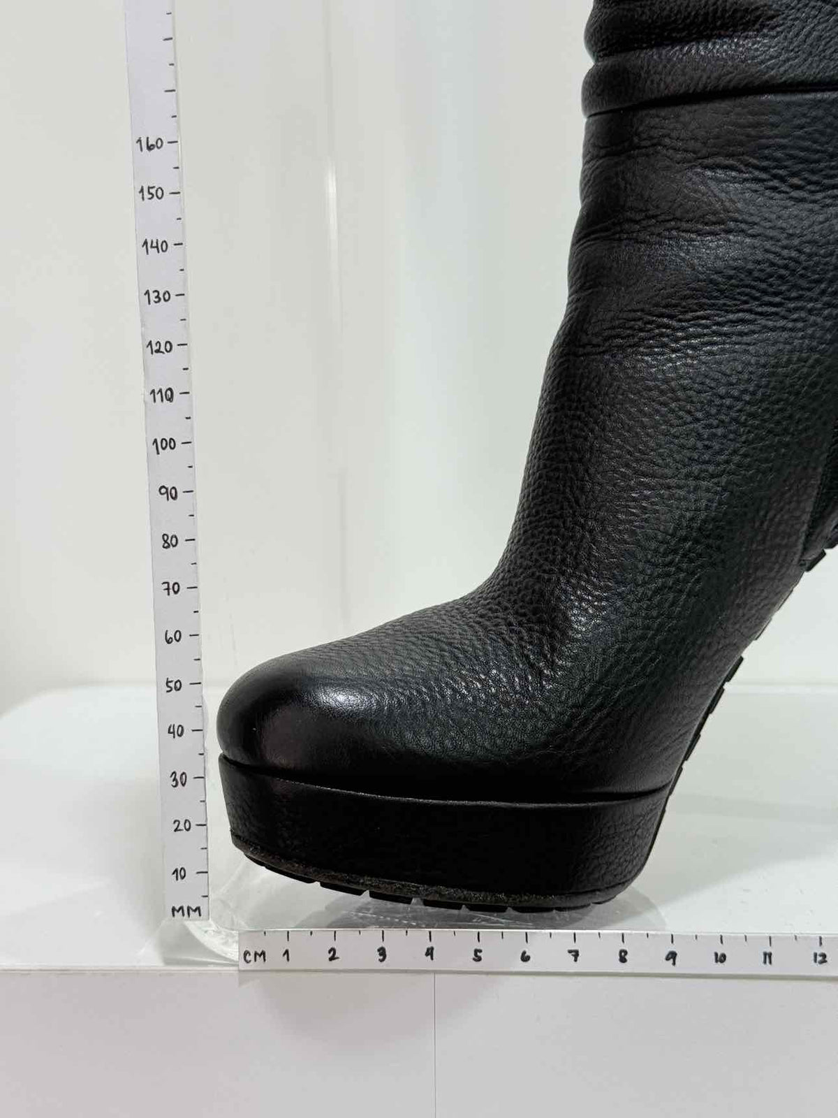 GUCCI Anouk Black Size EU 37 Knee High Boots
