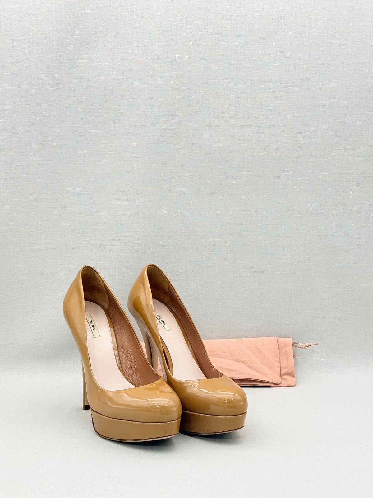 MIU MIU Cammeo Brown Size EU 37 Pumps