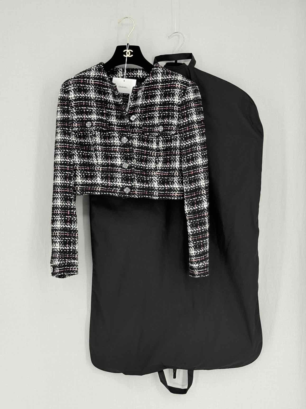 CHANEL Black Multicolor Tweed Size US 4 Jacket