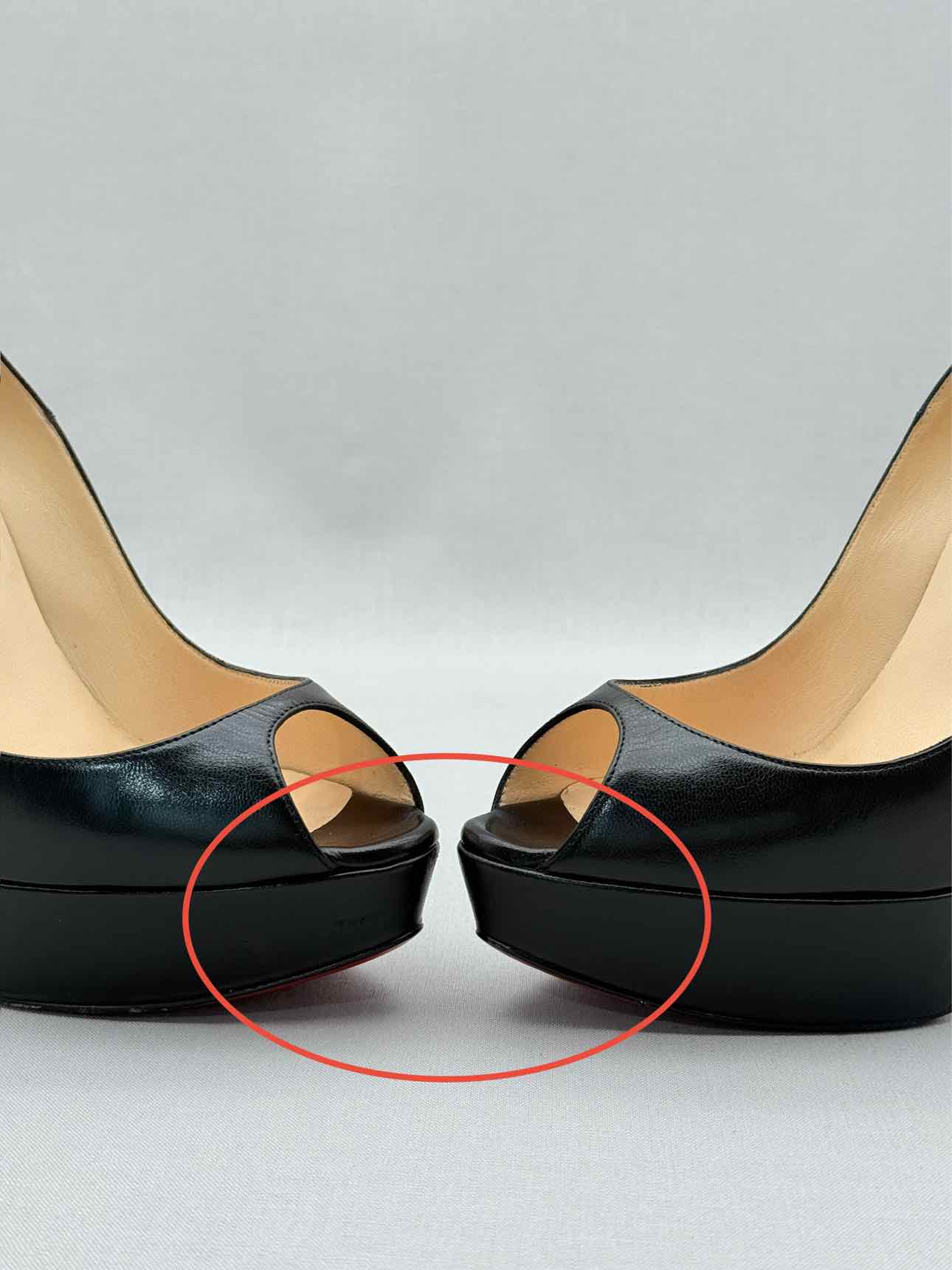 CHRISTIAN LOUBOUTIN Lady Black Size EU 39.5 Pumps