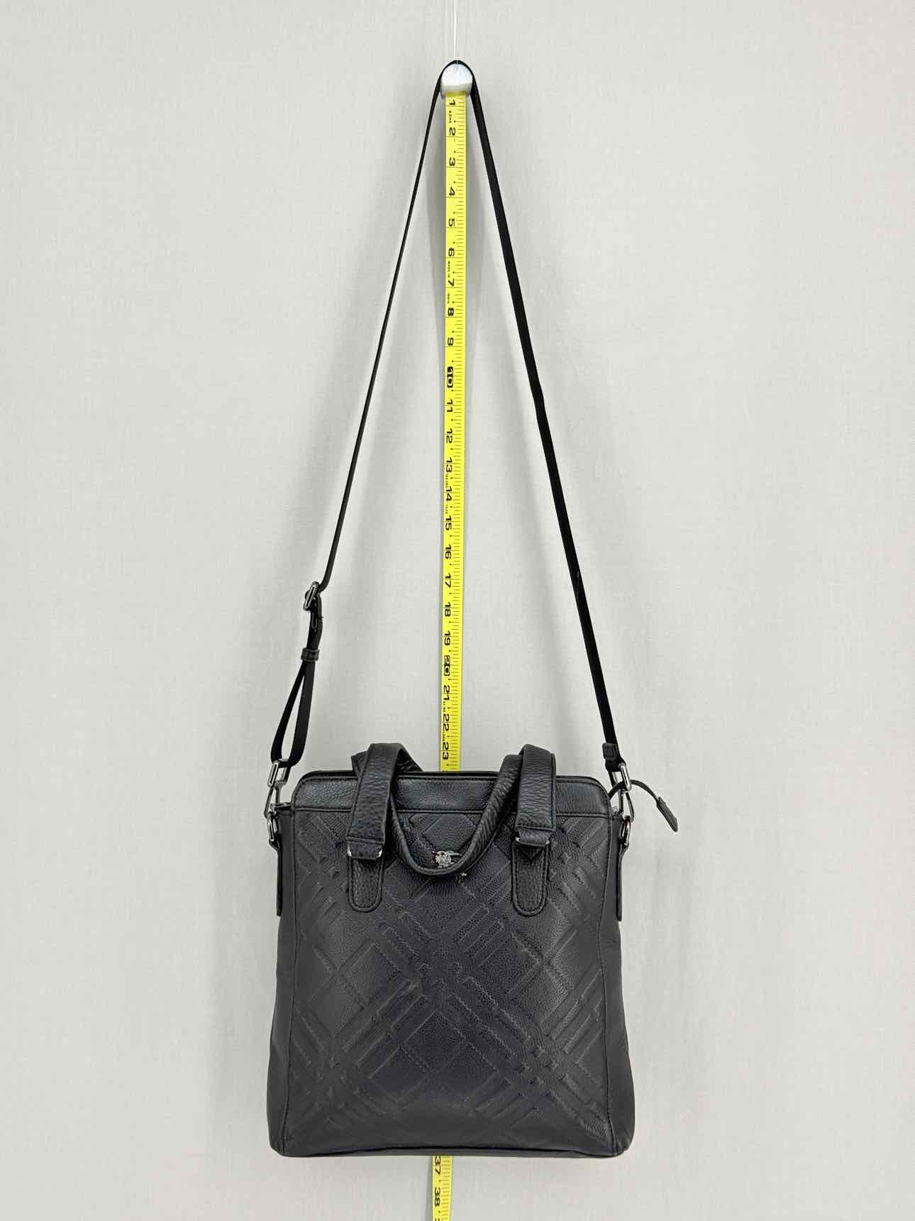 BURBERRY Black Quilted Messenger