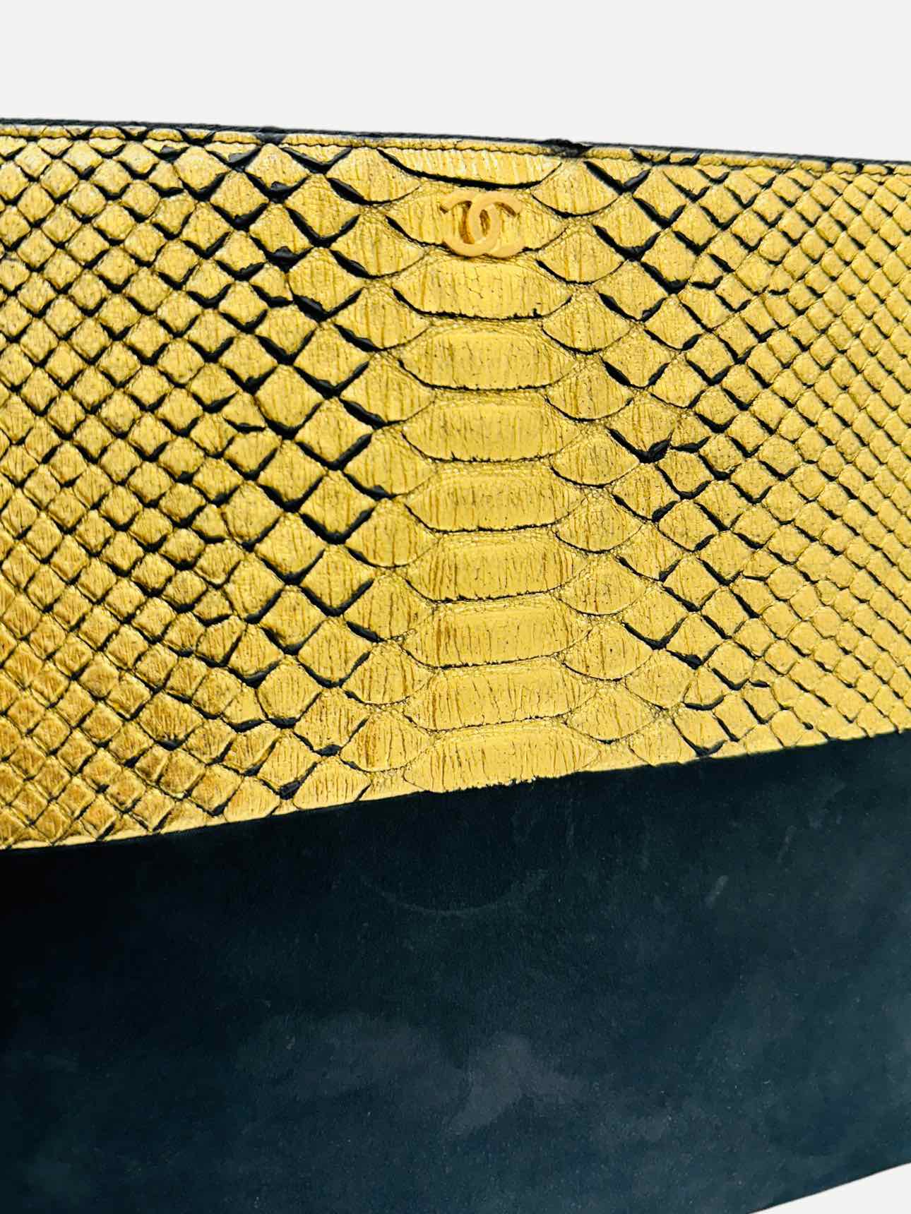 CHANEL O Case Black & Gold Clutch