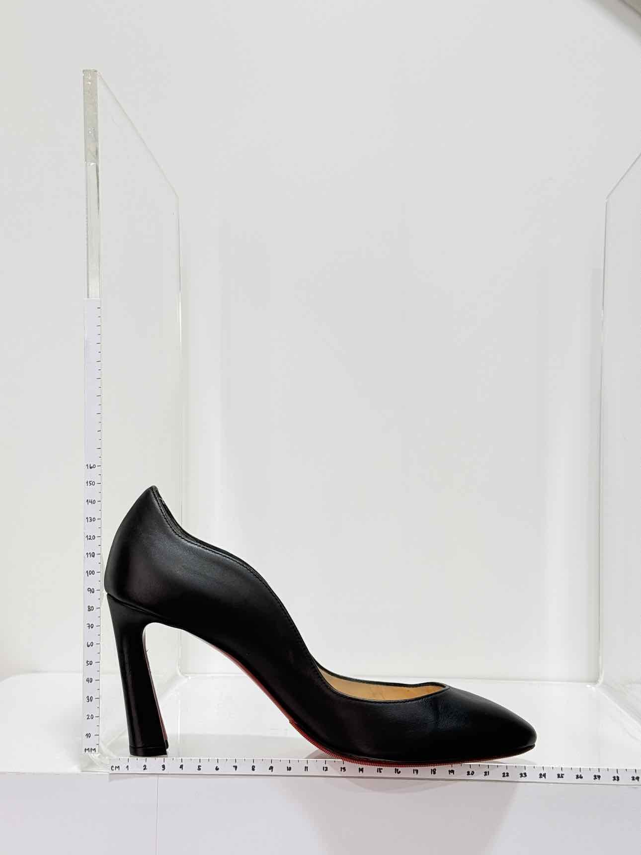 CHRISTIAN LOUBOUTIN Agneska Black Size EU 39.5 Pumps