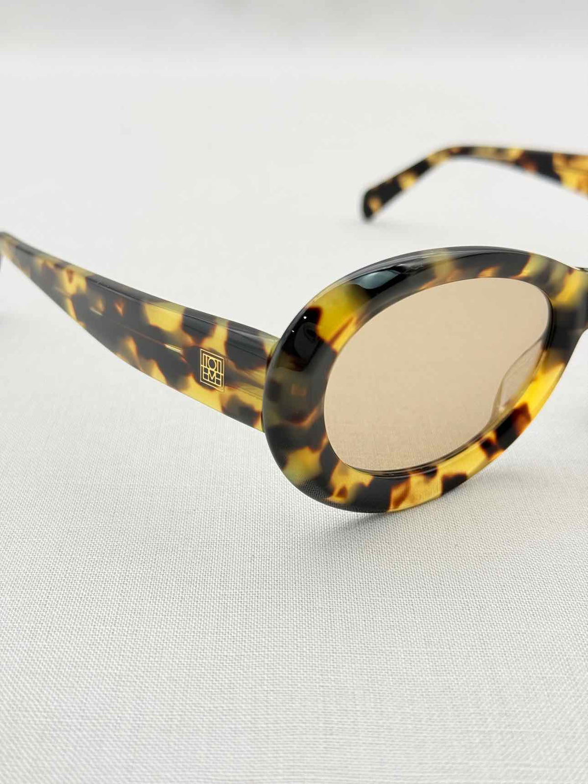 TOTEME Tortoise Brown Sunglasses