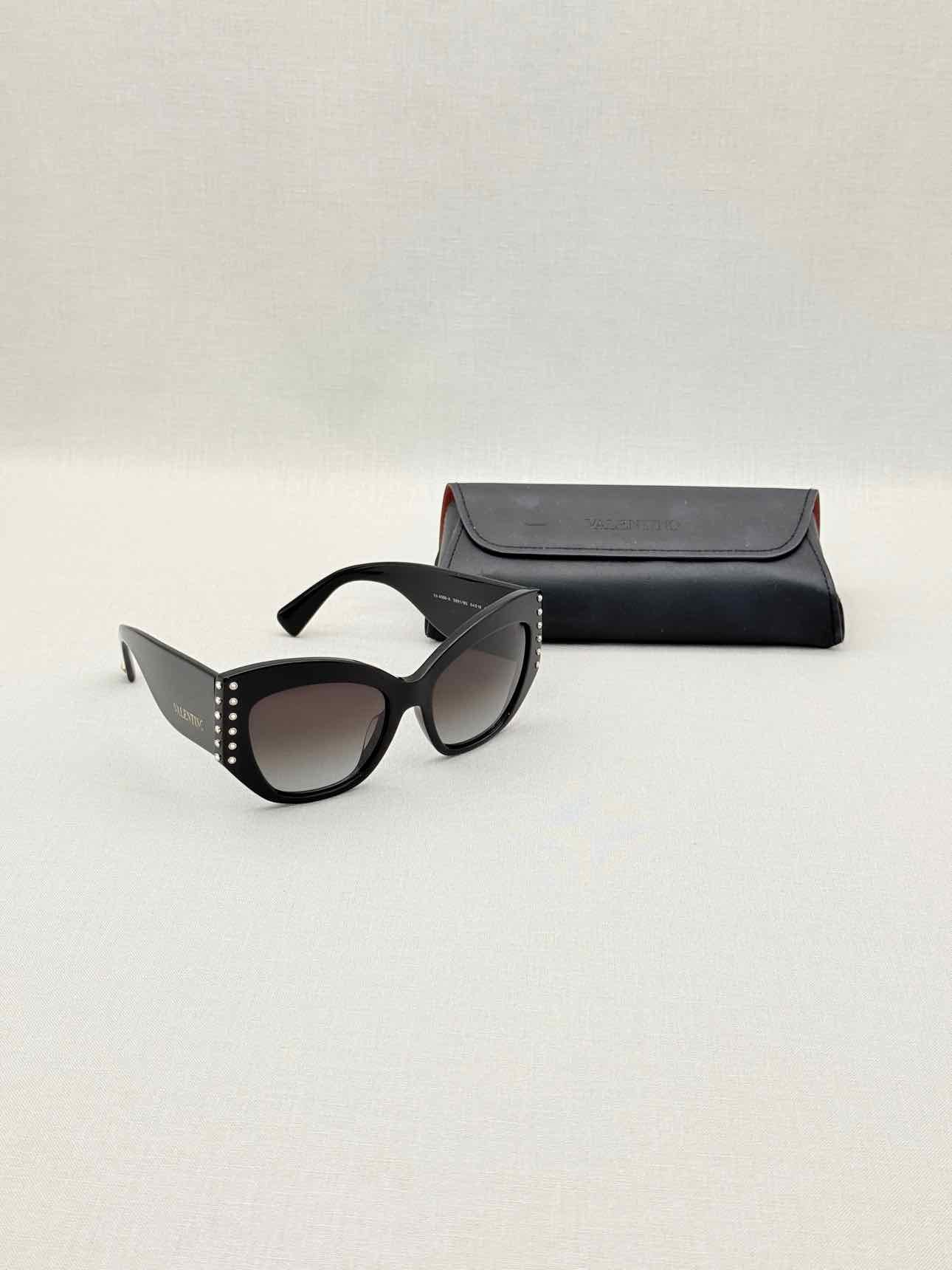 VALENTINO Black Sunglasses