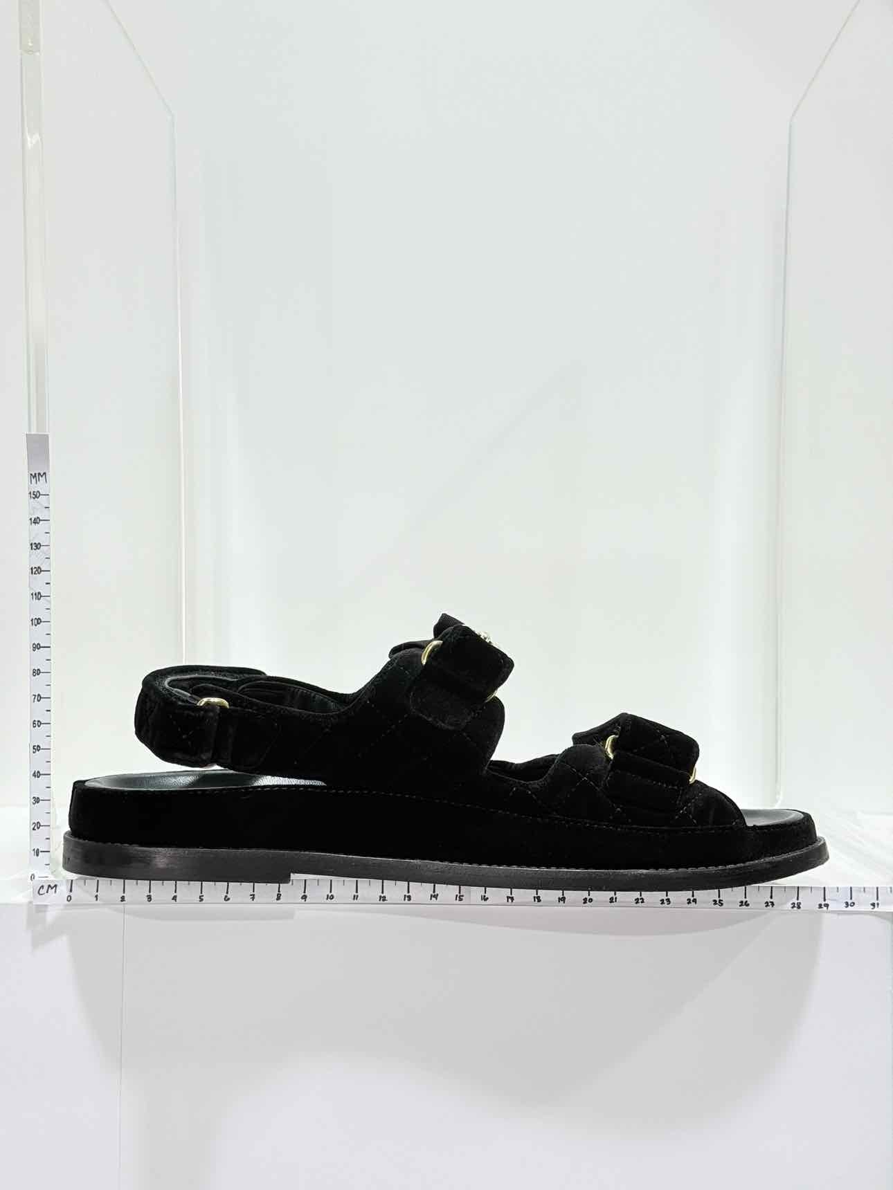 CHANEL Velvet Dad Black Quilted Size EU 42 Sandals