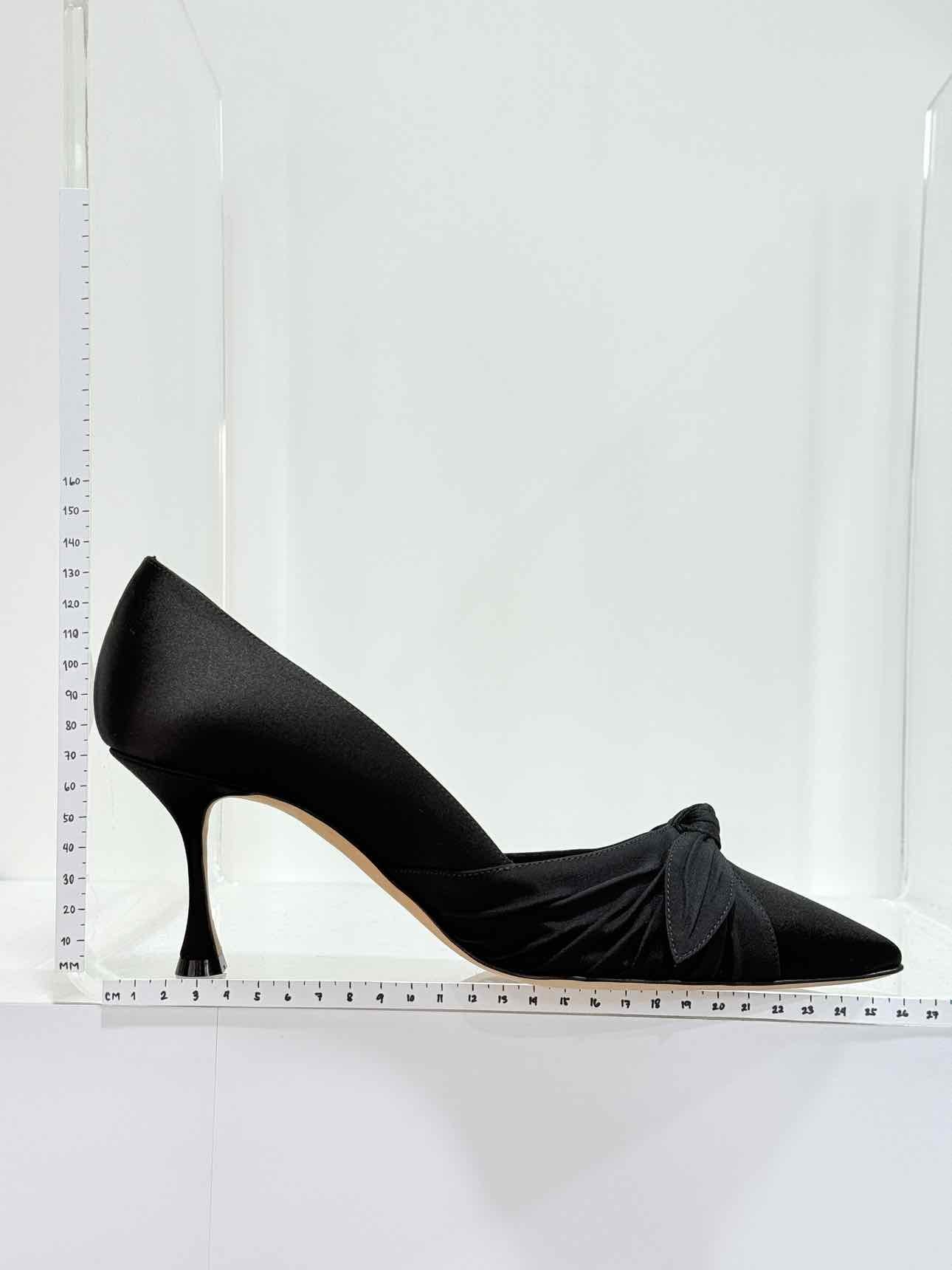MANOLO BLAHNIK Terka Black Size EU 39.5 Pumps