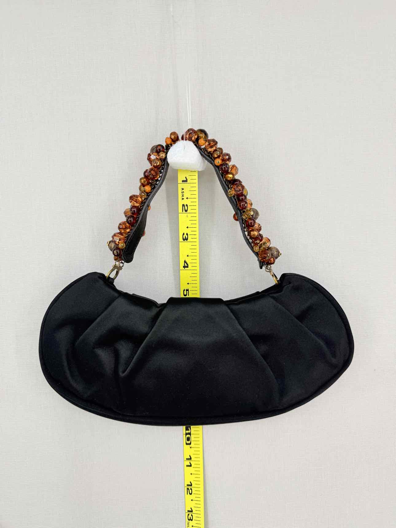 SALVATORE FERRAGAMO Gancini Black Clutch