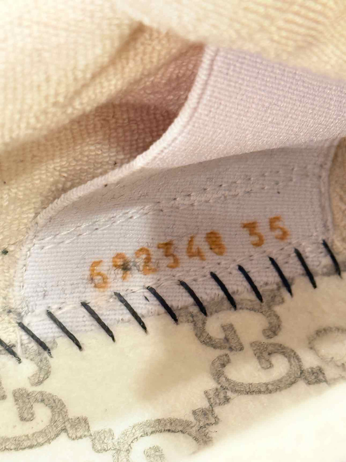 GUCCI Ultrapace White Multicolor Size EU 35 Sneakers