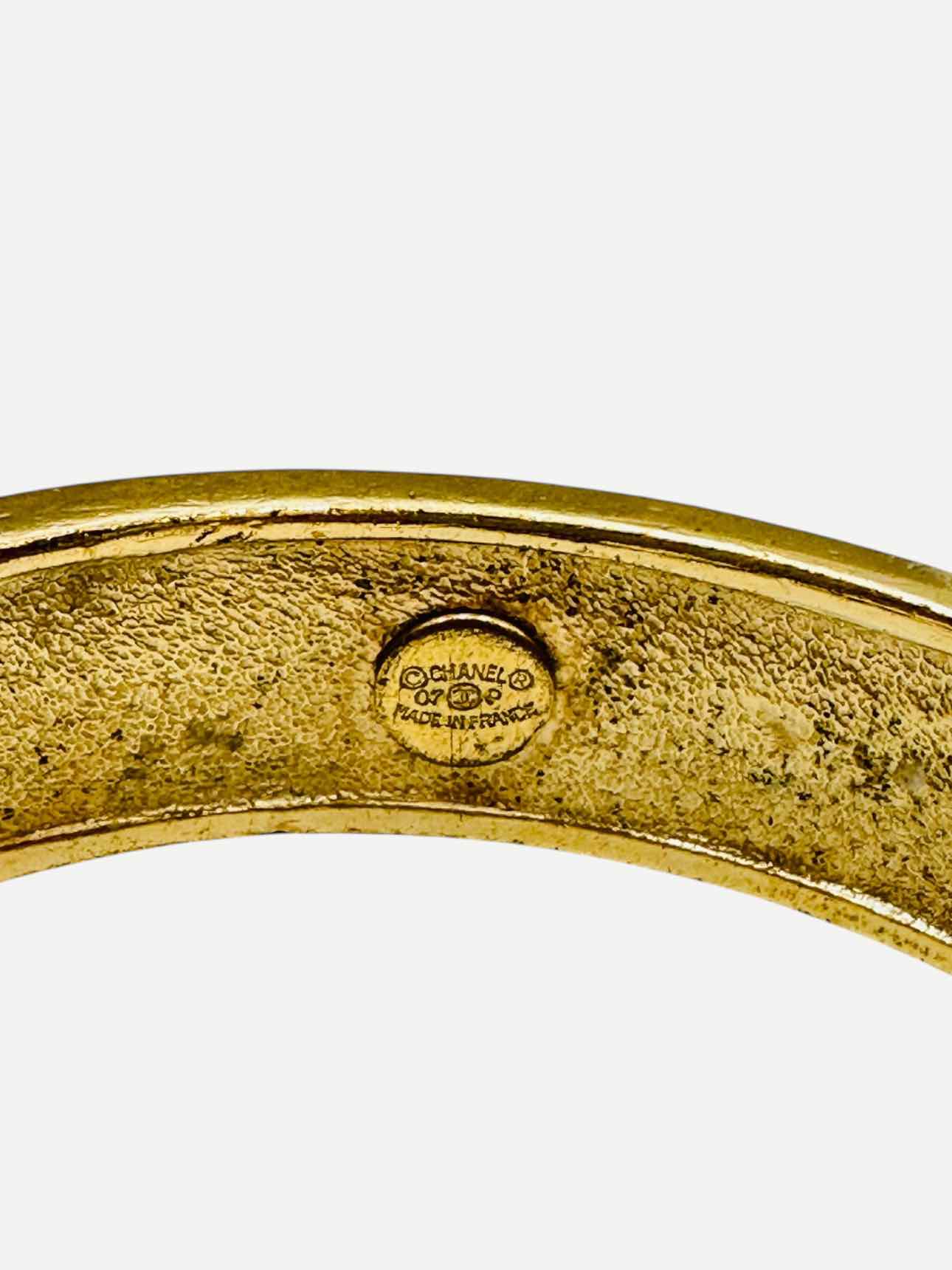 CHANEL Fashion Bangle