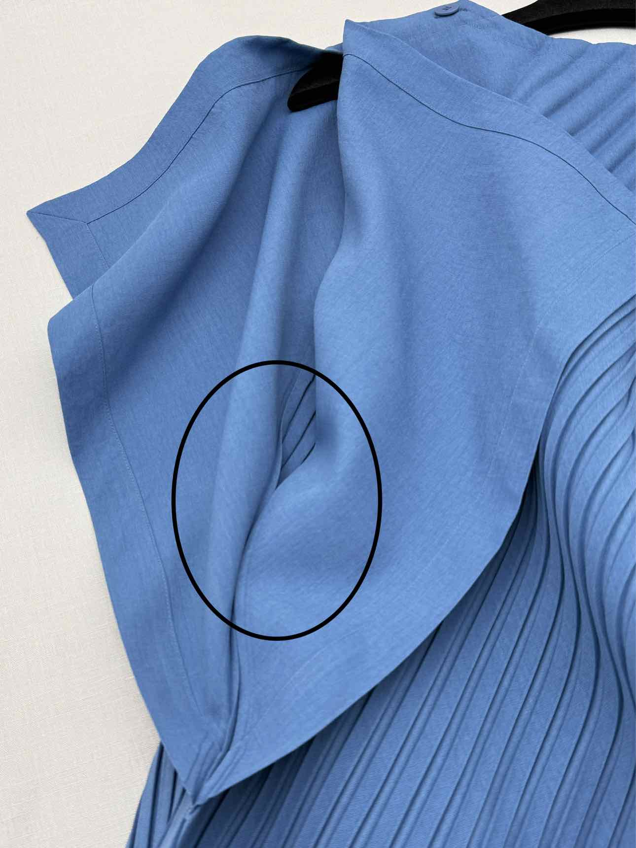 ISSEY MIYAKE Slant Pleats Blue Size Medium Midi Dress