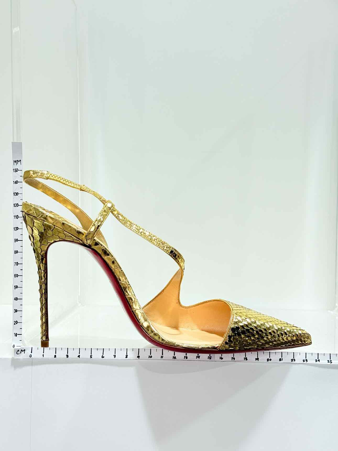 CHRISTIAN LOUBOUTIN June Gold Size EU 41 Pumps