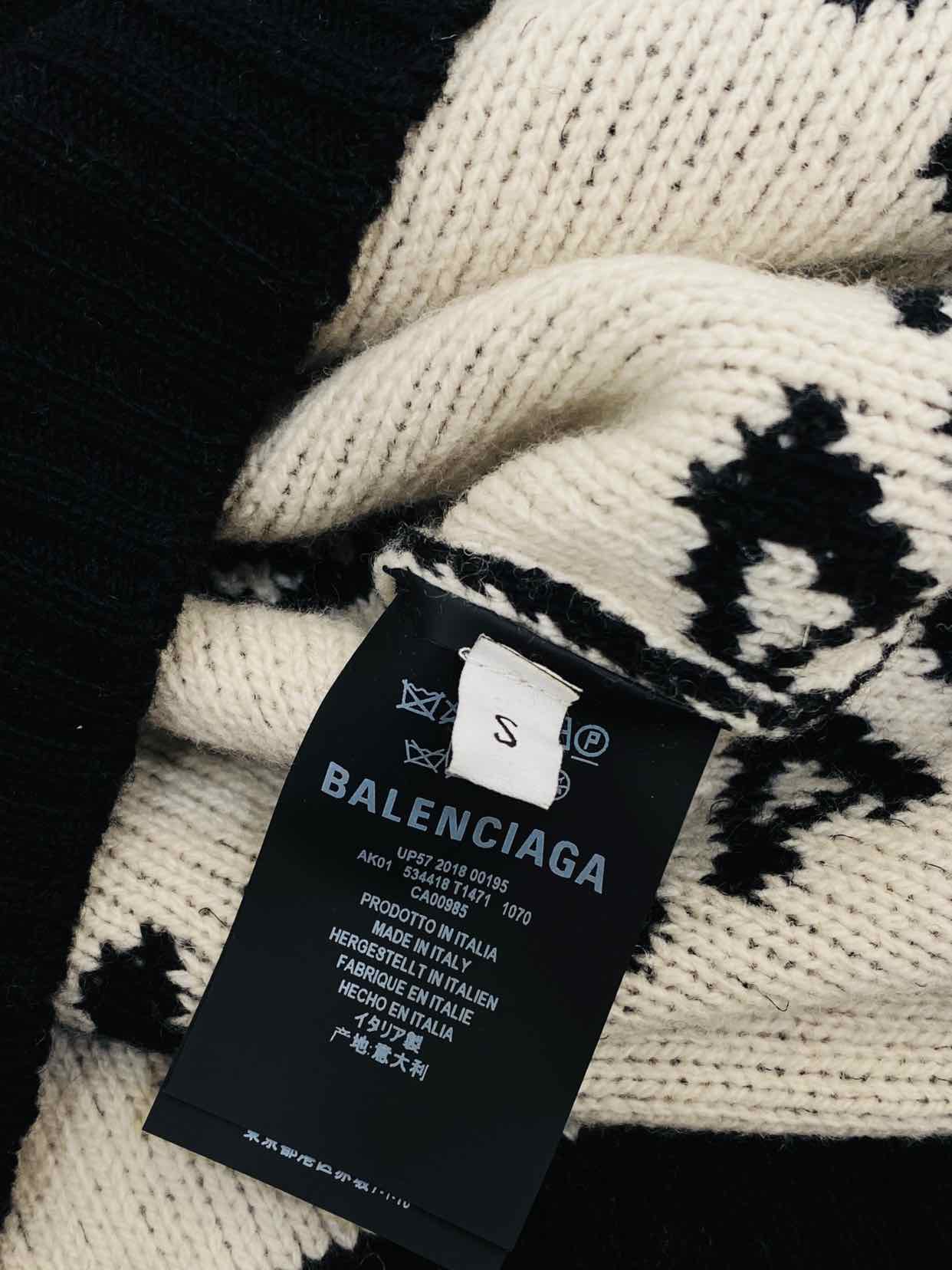 BALENCIAGA Allover Logo Black & White Size Small Jumper