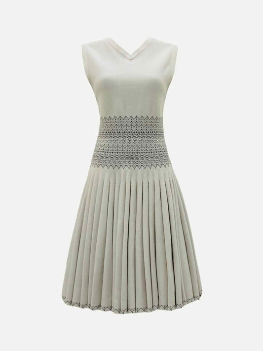 Pre-loved ALIA Knit White & Black Jacquard Knee Length Dress from Reems Closet