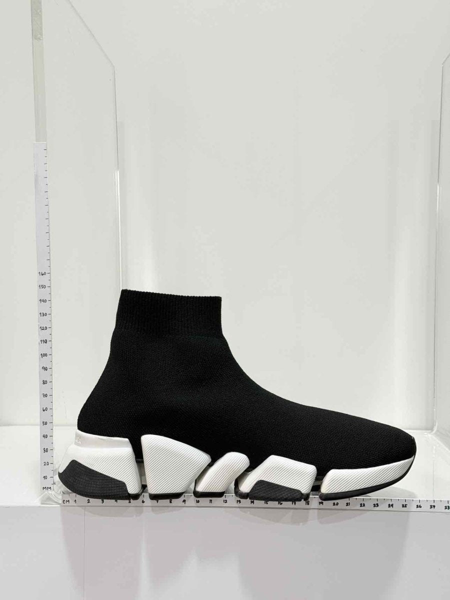 Pre - loved BALENCIAGA Speed 2.0 Black Size EU 37 Sneakers at Reems Closet