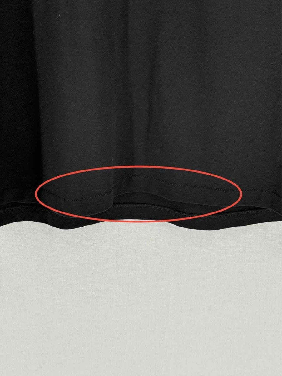 Pre - loved BURBERRY Black Logo Size XXLarge T-shirt at Reems Closet