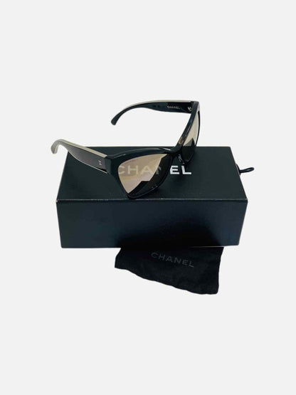 Pre-loved CHANEL Oversized Black Sunglasses from Reems Closet