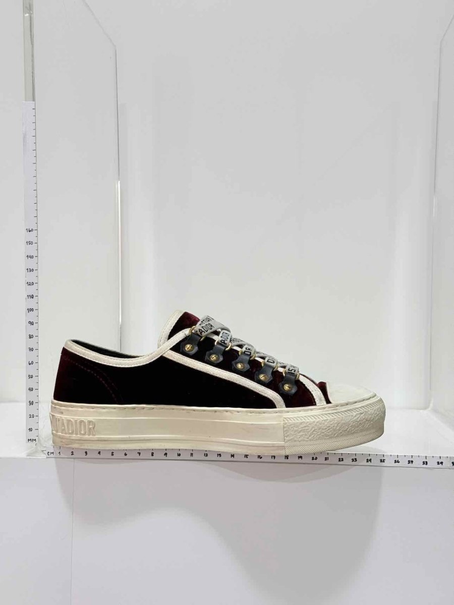 Pre - loved CHRISTIAN DIOR Burgundy Size EU 37 Sneakers at Reems Closet