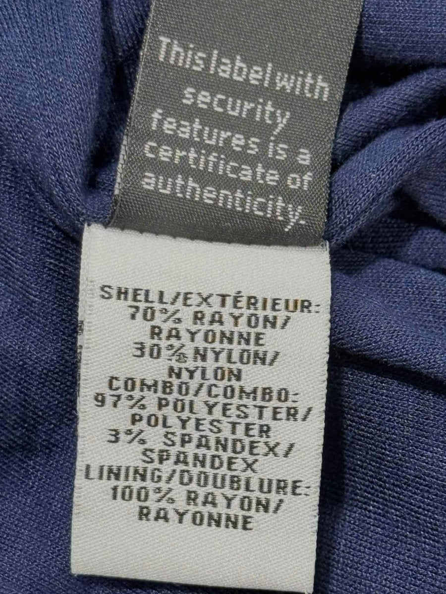 Pre - loved DIANE VON FURSTENBERG Wrap Blue Knee Length Dress US2 at Reems Closet