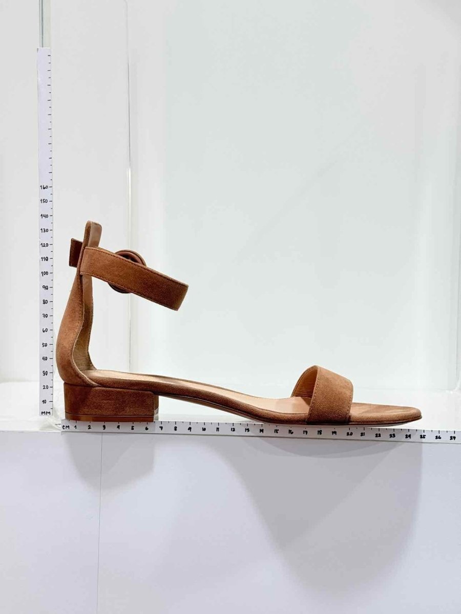 Pre-loved GIANVITO ROSSI Portofino 20 Beige Size EU 37.5 Sandals at Reems Closet