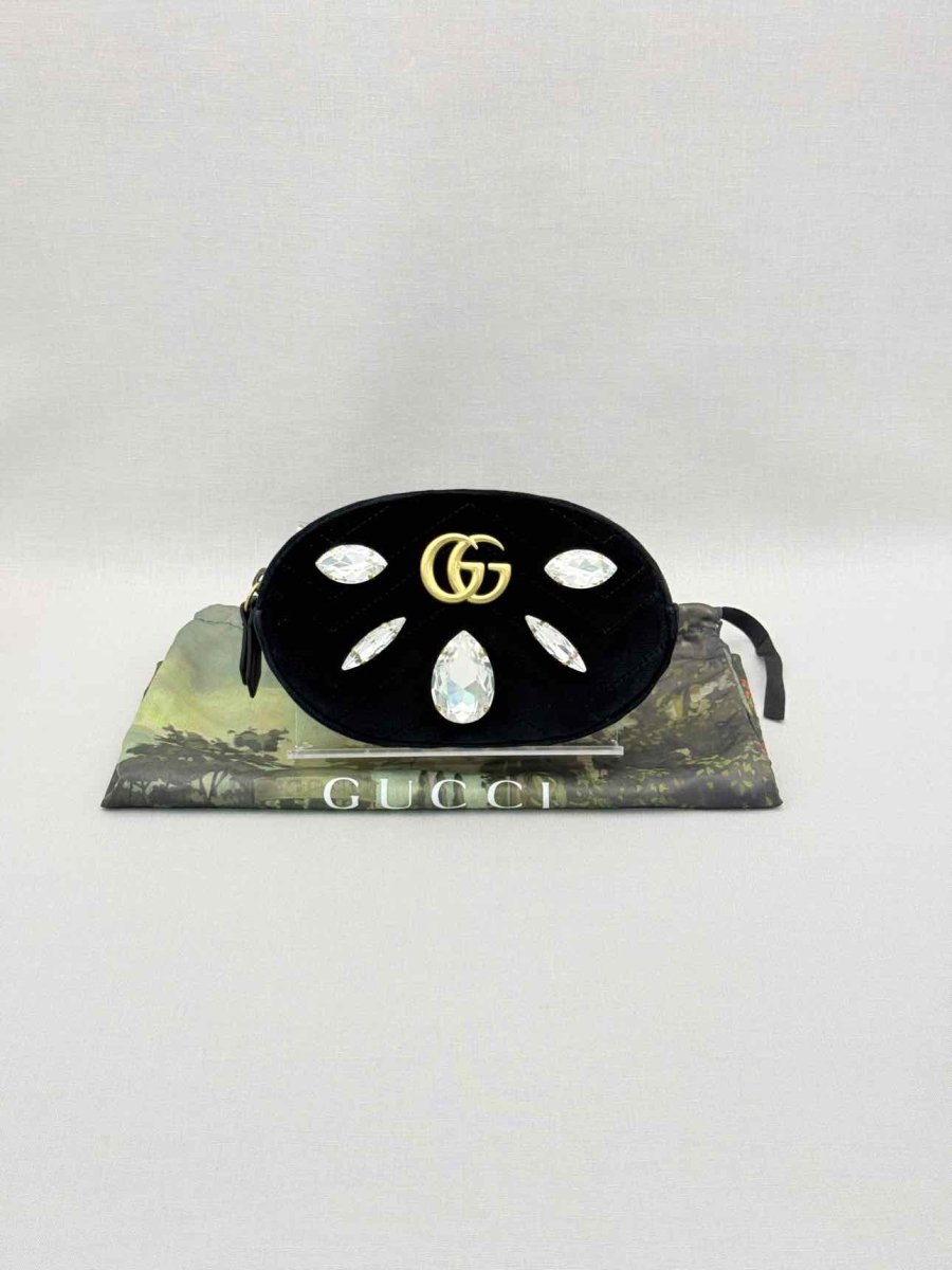 Pre-loved GUCCI Black Belt Bag at Reems Closet