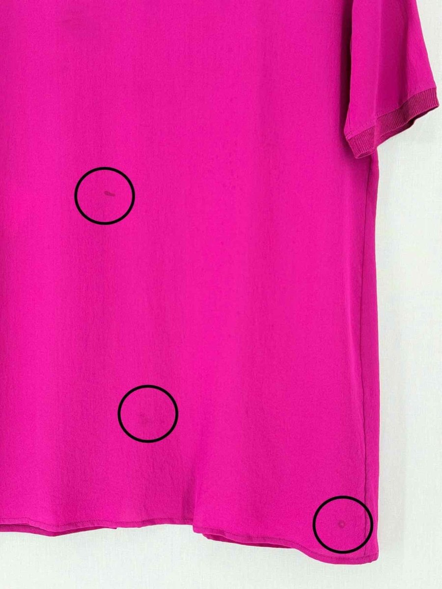 Pre - loved GUCCI Fuchsia Size US 2 T-shirt at Reems Closet