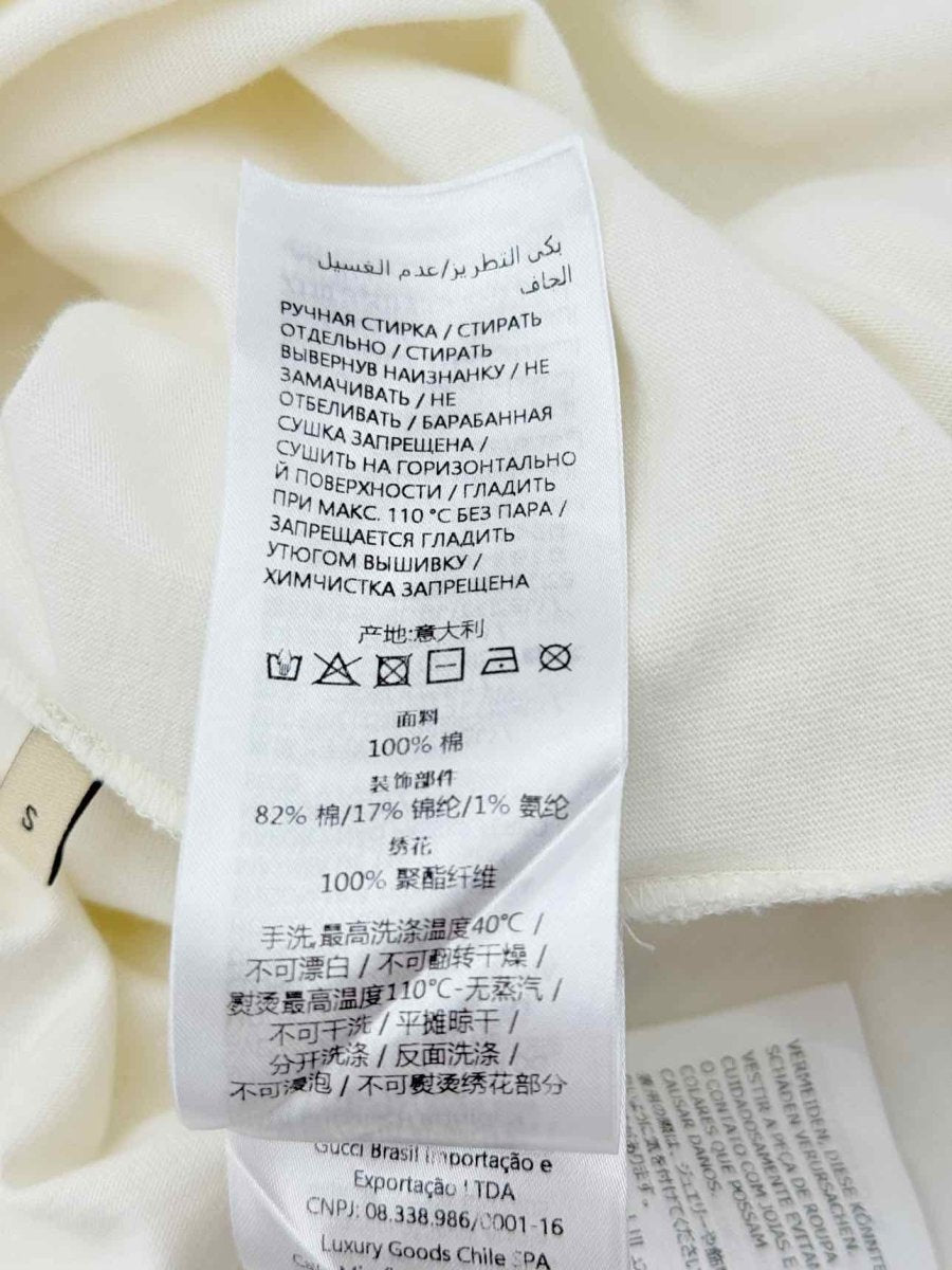 Pre - loved GUCCI White Size Small T-shirt at Reems Closet
