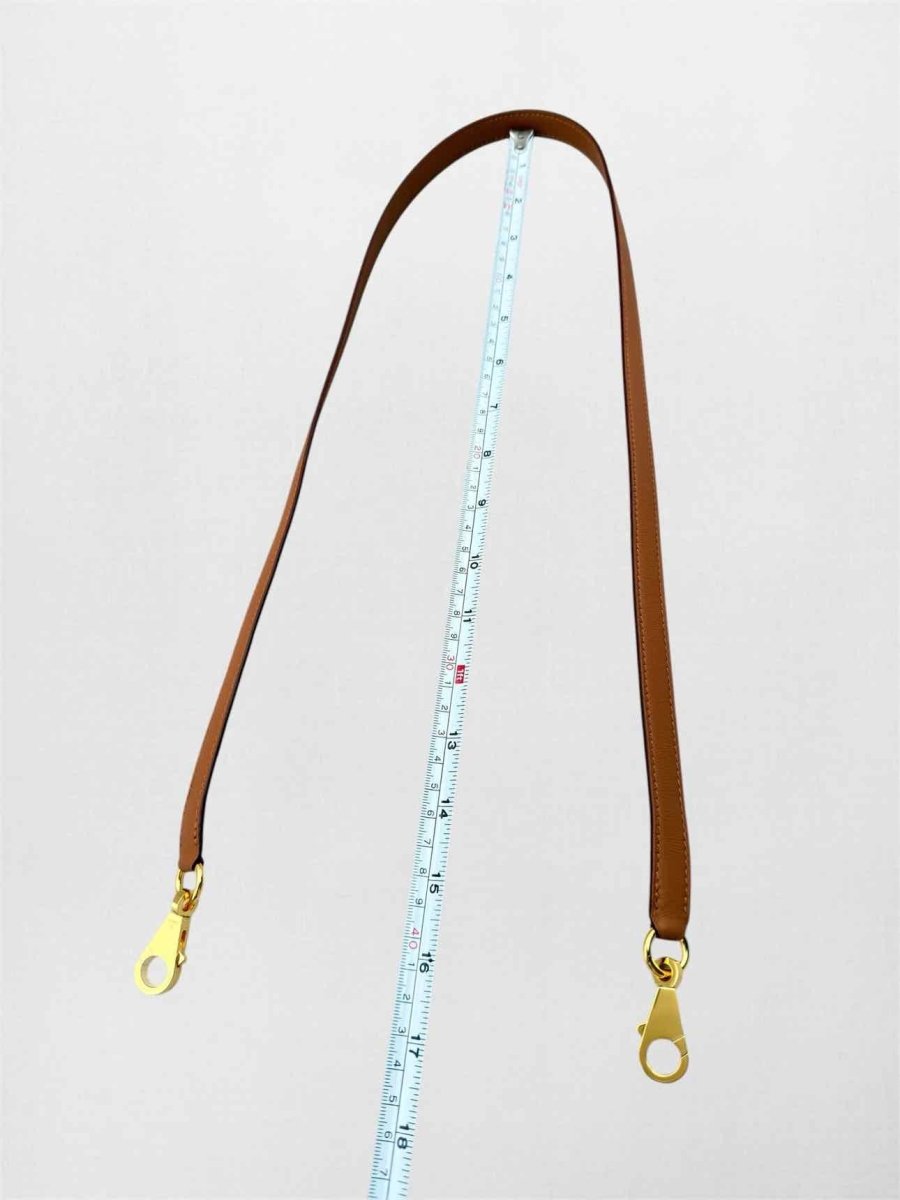 Pre-loved HERMES Kelly Sellier Ecru Gold Top Handle at Reems Closet
