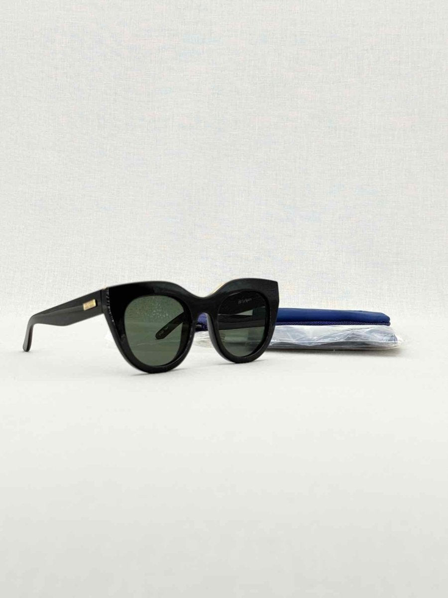 Pre - loved LE SPECS Black Sunglasses at Reems Closet