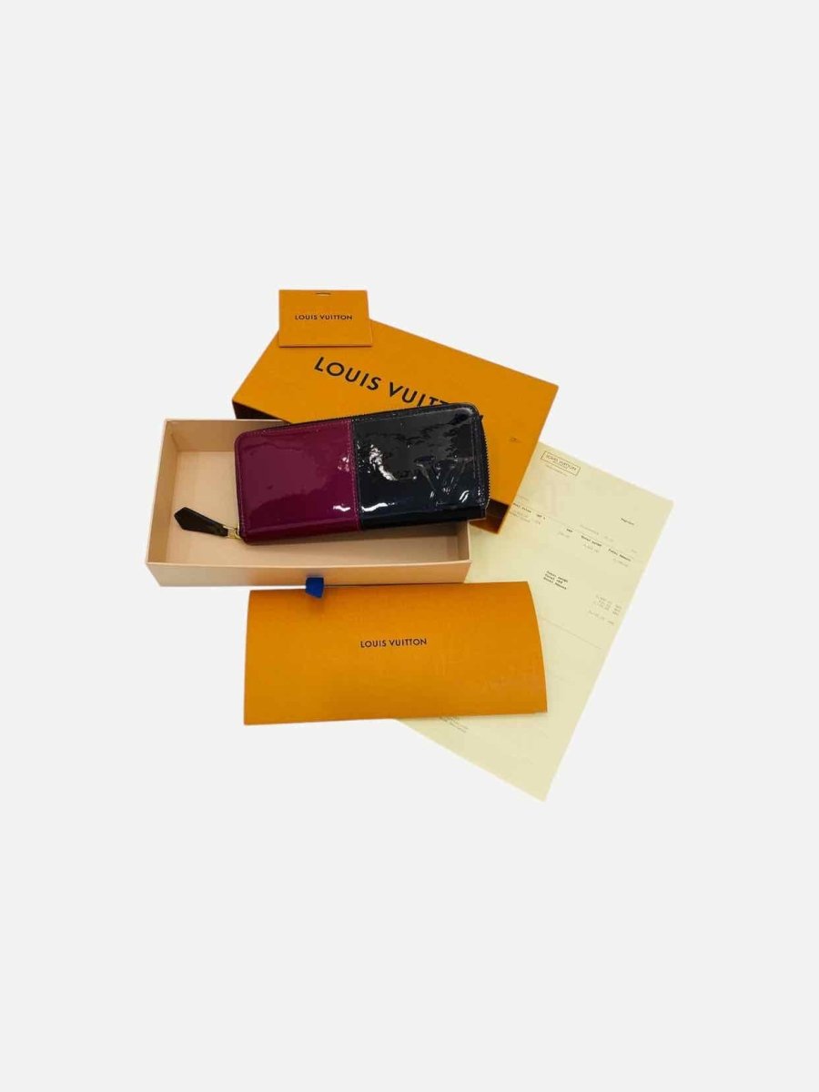 Pre - loved LOUIS VUITTON Burgundy & Black Continental Wallet at Reems Closet