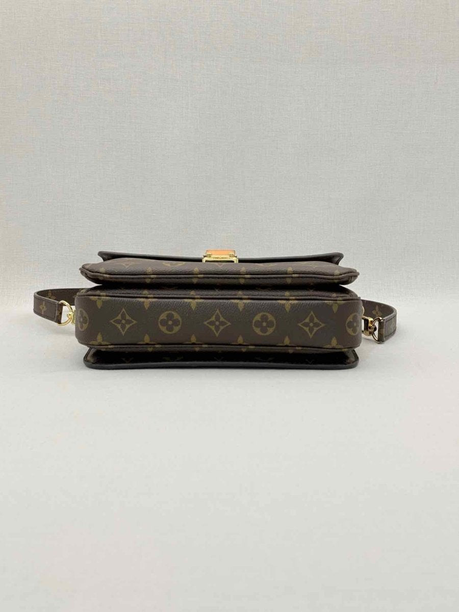 Pre - loved LOUIS VUITTON Pochette Metis Brown Monogram Satchel at Reems Closet