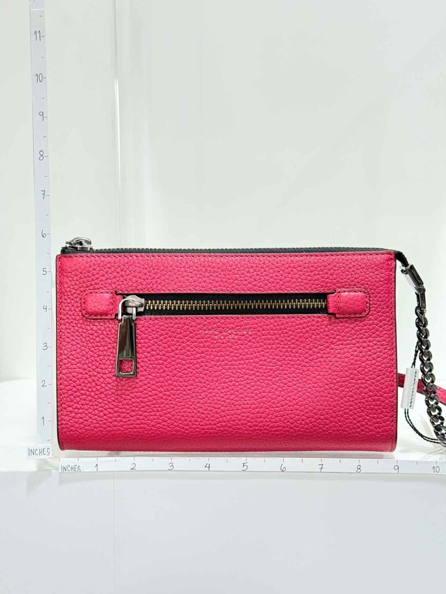 Pre - loved MARC JACOBS Fuchsia Crossbody at Reems Closet
