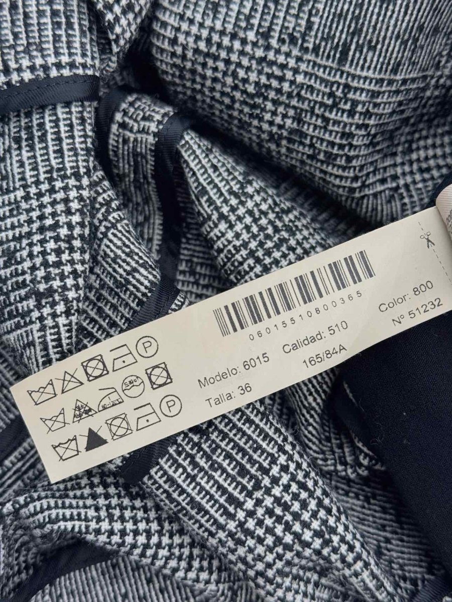 Pre - loved MASSIMO DUTTI Black & Grey Size US 4 Jacket at Reems Closet