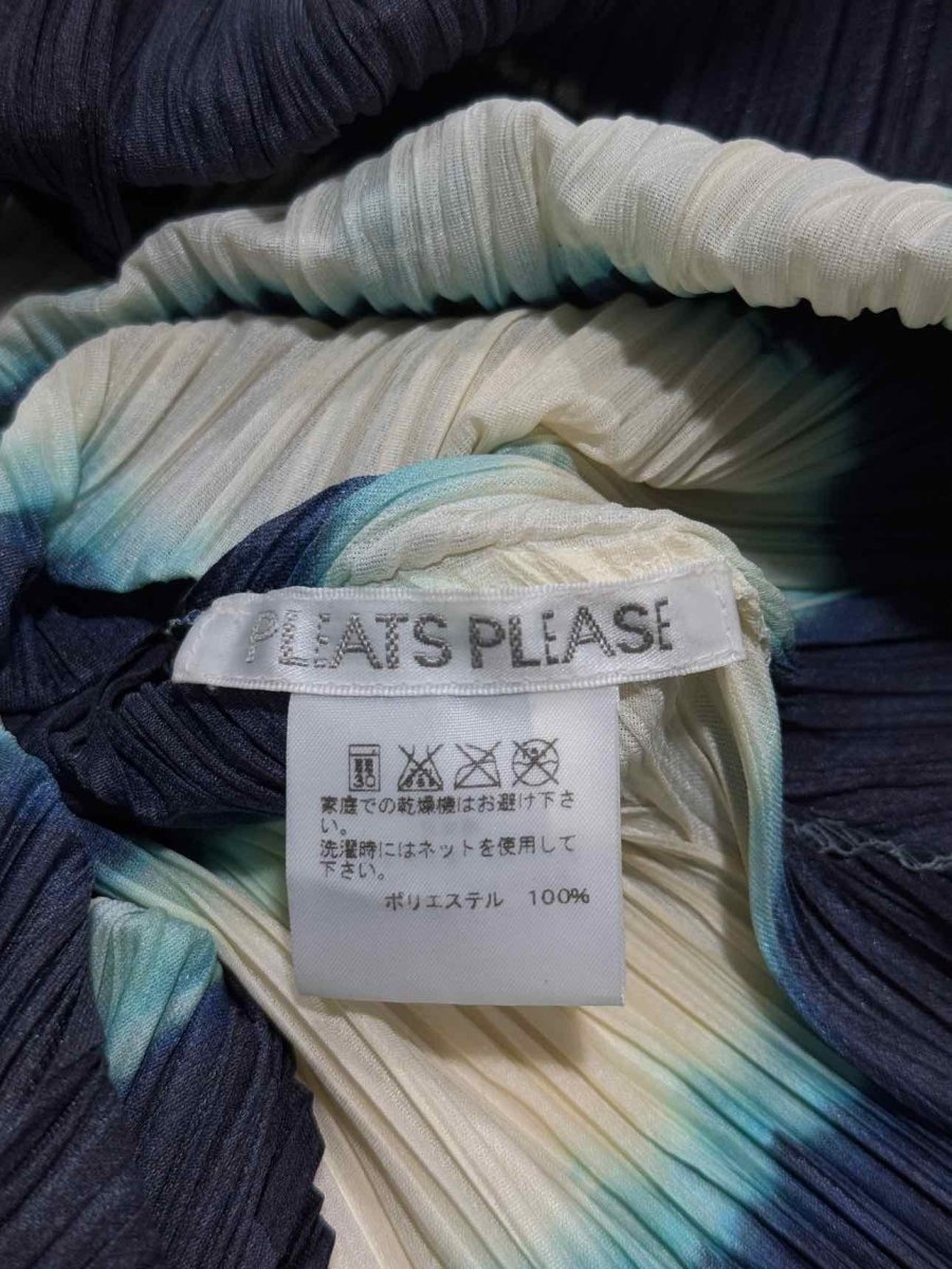 Pre - loved PLEATS PLEASE ISSEY MIYAKE A - Line Stripe Short Dress at Reems Closet