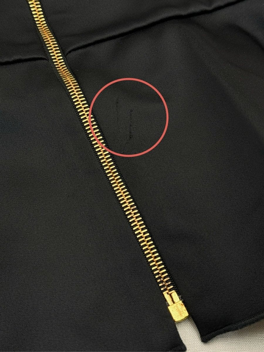 Pre - loved ROLAND MOURET Rodmell Black Size US 4 Top at Reems Closet